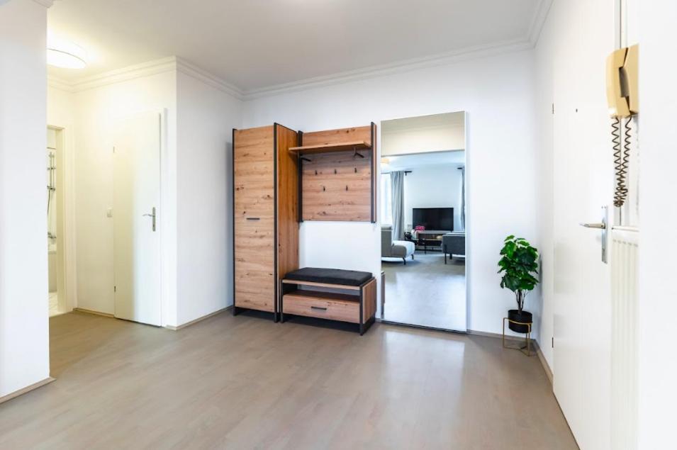 Experience Central Vienna From A Stylish And Modern Apartment المظهر الخارجي الصورة